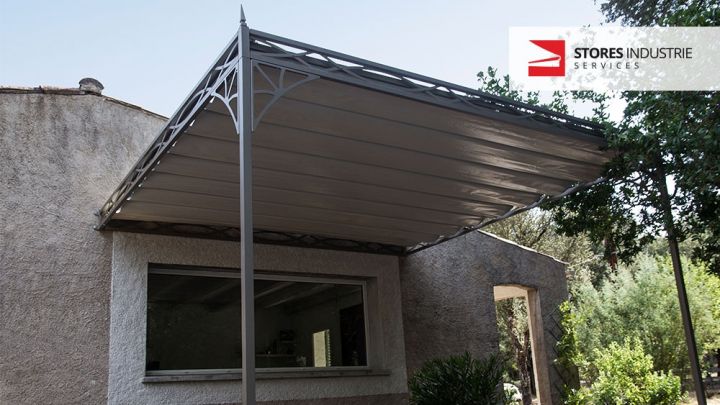 pergola retractable manuel bache PVC beige