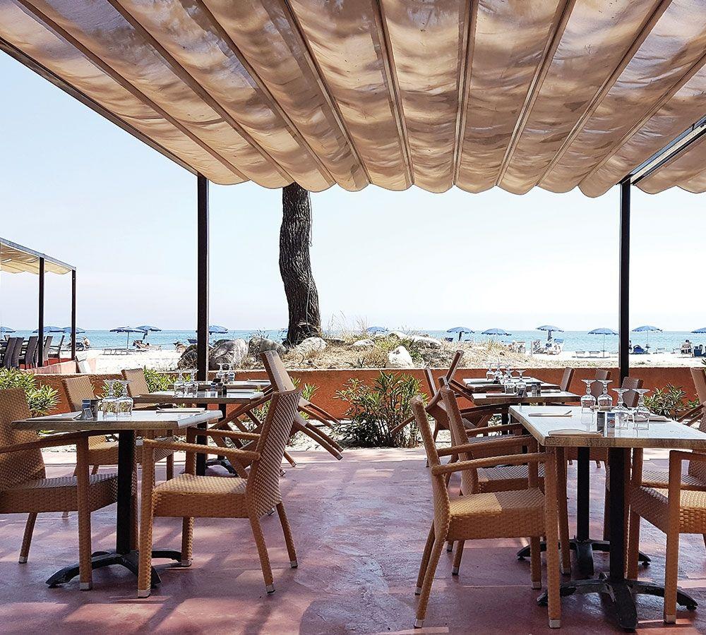 pergola bache retractable manuelle restaurant bastia