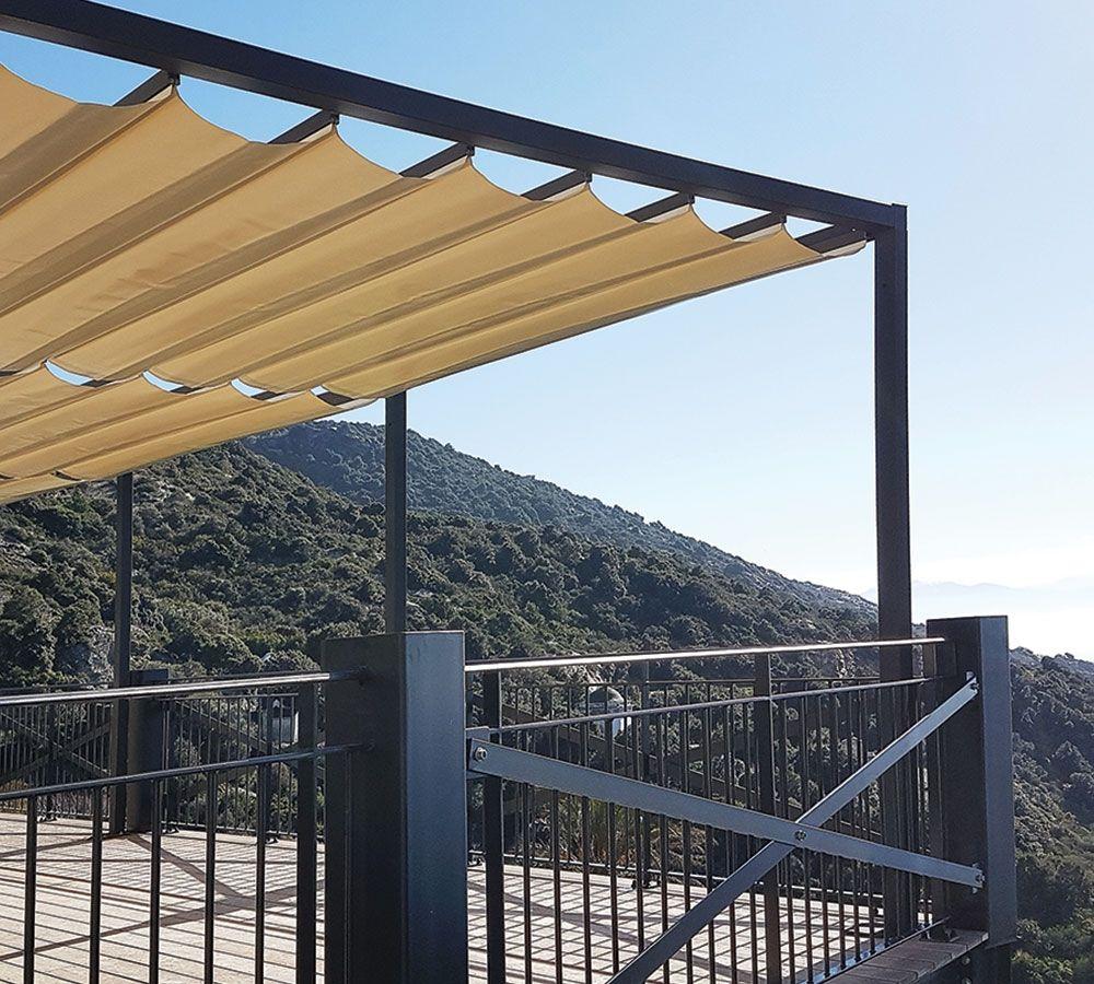 pergola bache retractable manuelle restaurant cap corse