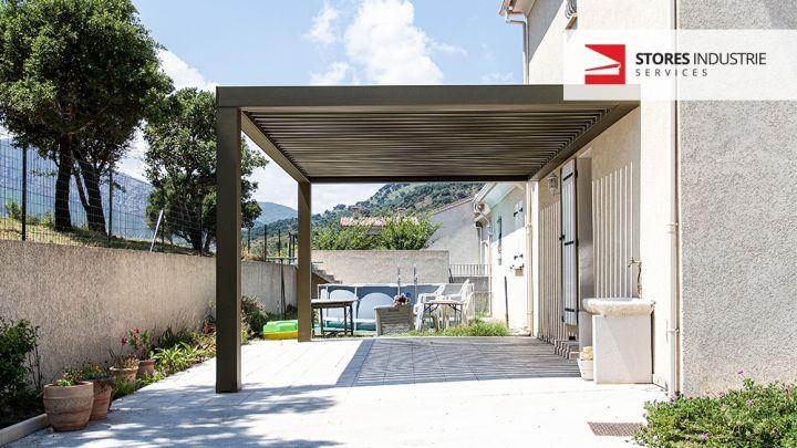 pergola bioclimatique aluminium sur terrasse